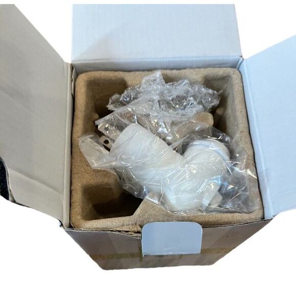 Scentsy Lace & Hope Wall Plug In Wax Warmer - Retired - New in Box - Picture 6 of 9